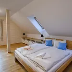 Pod Serovnou Appartement