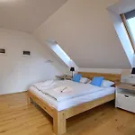 Pod Serovnou