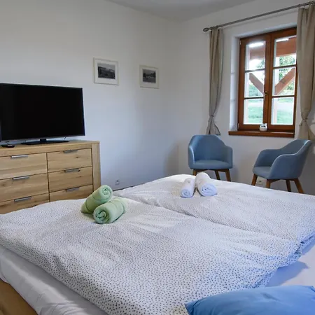 Pod Serovnou Apartamento Prachatice